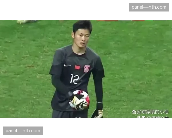 门将专访：谈论在球队高位防线下，自己活动范围与出击选择的巨大变化