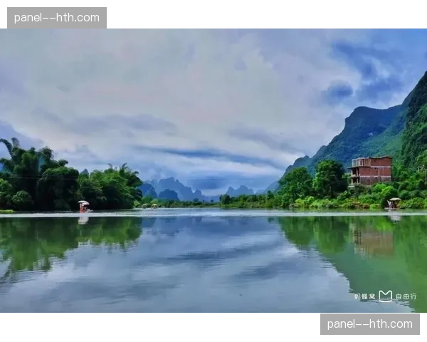 阳朔龙颈河赛事融合漂流元素,13.5公里爬坡赛道考验选手耐力与技巧 阳朔龙颈河赛事融合漂流元素,13.5公里爬坡赛道考验选手耐力与技巧