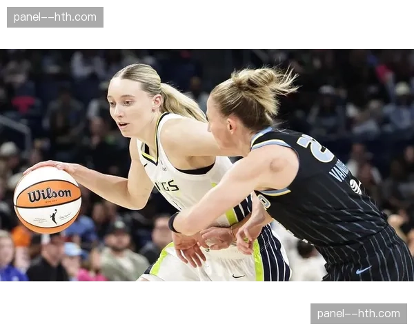 达拉斯飞翼队用状元签选中UConn后卫Azzi Fudd